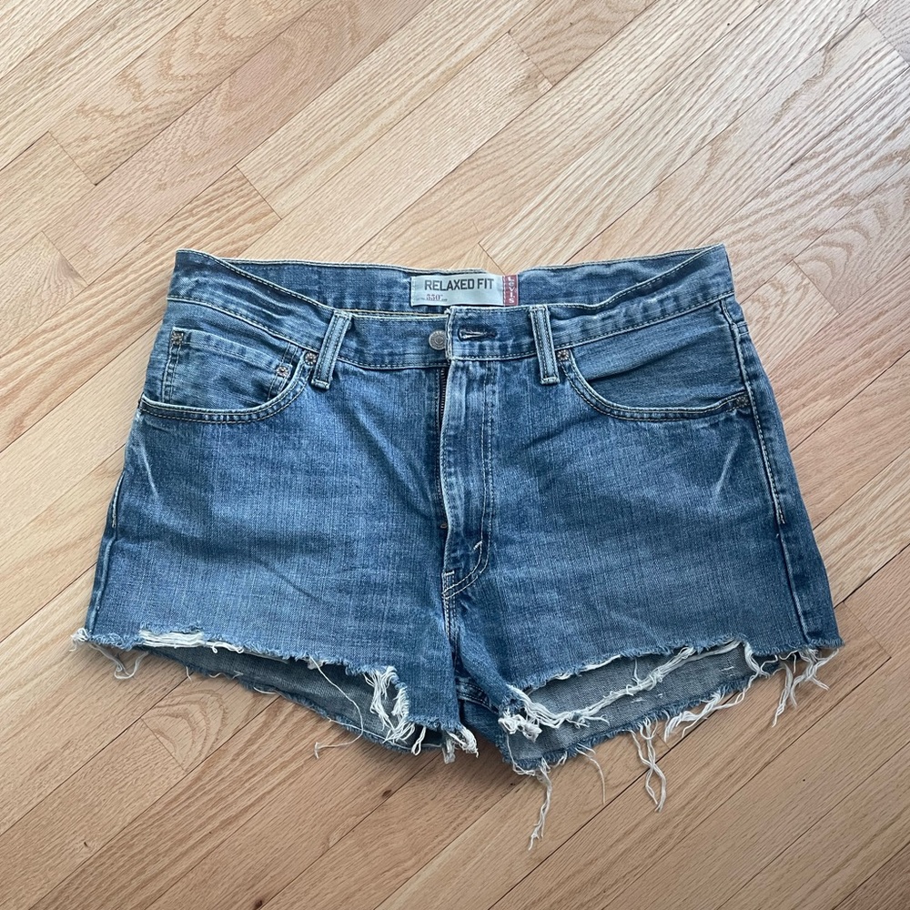 VINTAGE RECYCLED LEVI’S SHORTS